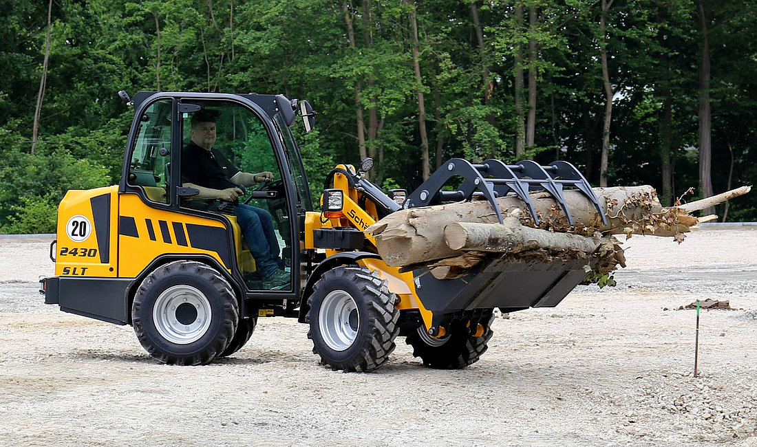 Radlader 2430 SLT